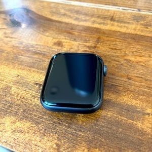 Apple Watch Series 4. 44mm.